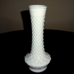 Vtg Randall White Milk Glass Flower Bud Vase Quilted Diamond Flared Bottom,, 9"